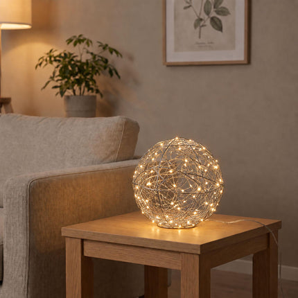 20 cm sudraba LED dekoratīvā gaismas sfēra