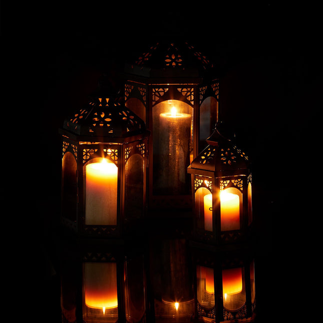 3 metāla laternas