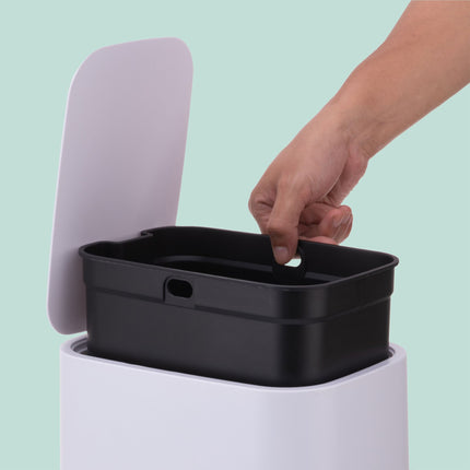 7 litru kvadrātveida plastmasas atkritumu tvertne ar pedāli - mīksti aizverams vāks