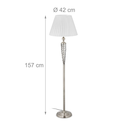 Antīka stāvlampa