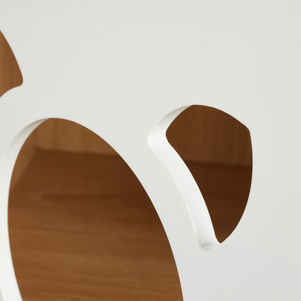 Cat cabinet with hinged door