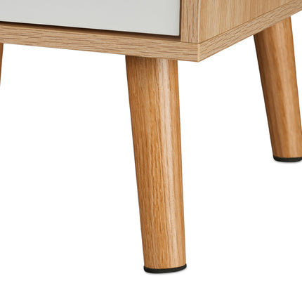Cat cabinet with hinged door