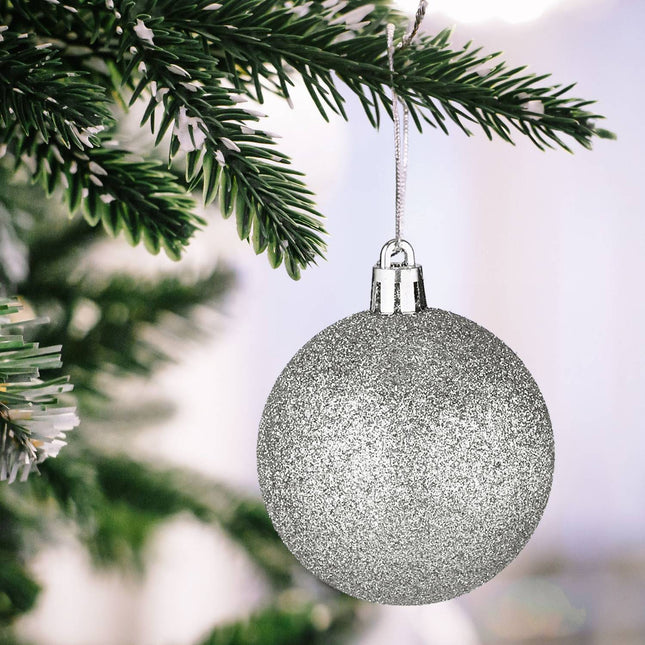 Ziemassvētku eglītes rotājumu komplekts, 101 plastmasas bumbiņa