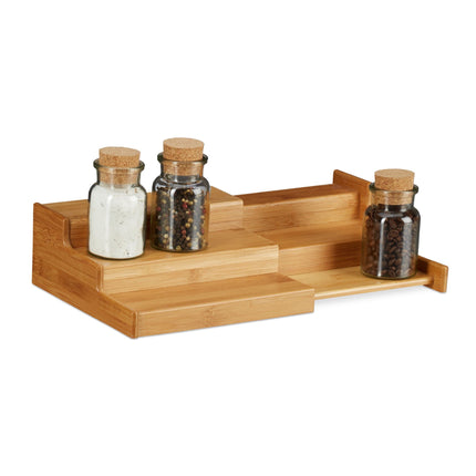 Izvelkams trīs līmeņu garšvielu plaukts