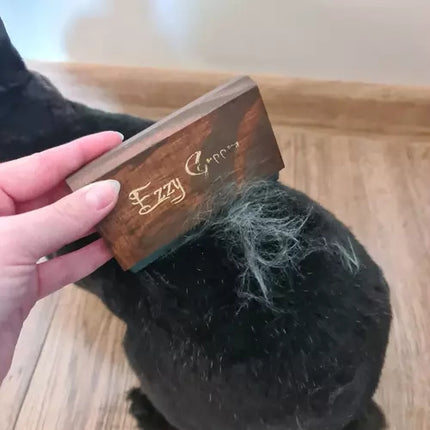 Ezzy Groom mīksta/cieta matu suka
