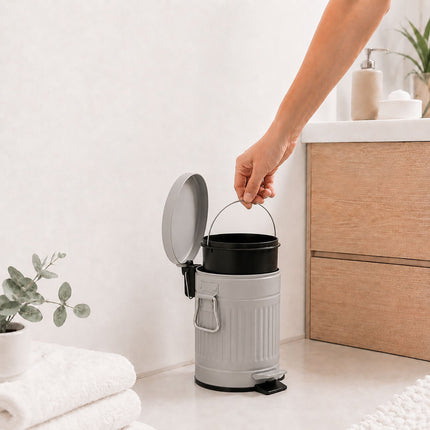 Pelēka retro vannas istabas atkritumu tvertne ar pedāli, 3 l ietilpība