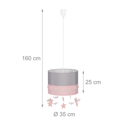 Piekaramā lampa bērnu istabai debesu stilā