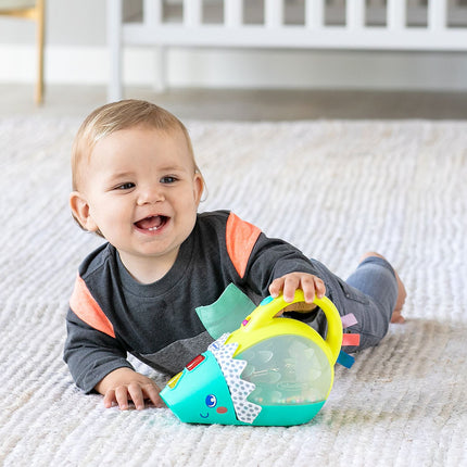Infantino Push & Pop muzikālais mini putekļsūcējs ar izgaismojumu