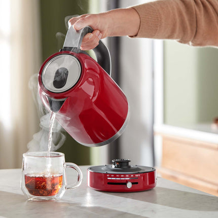 KitchenAid tējkanna 1,7 l ar temperatūras kontroli 50–100 °C, Empire Red