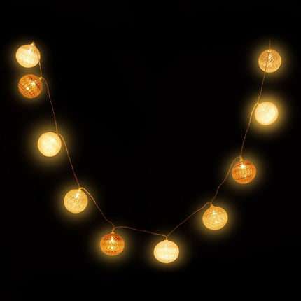 LED gaismas virtene ar 10 bumbiņām