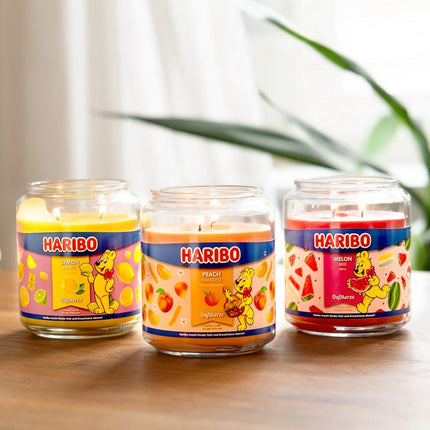 Aromātiskā svece lielā stikla burkā - salds aromāts