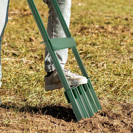 Manual lawn aerator, 30 cm wide, non-slip handle