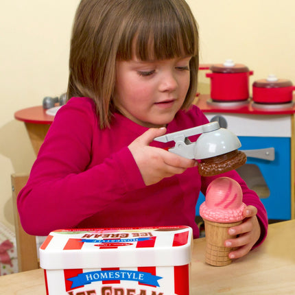 Melissa & Doug rotaļu komplekts Scoop & Stack saldējums