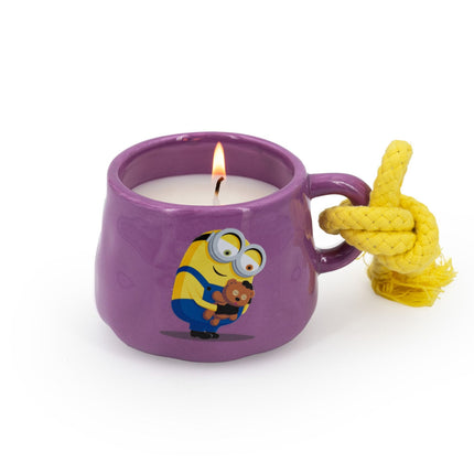 Aromātiskā svece "Minions" keramikas krūzē, augļu un ziedu aromāts