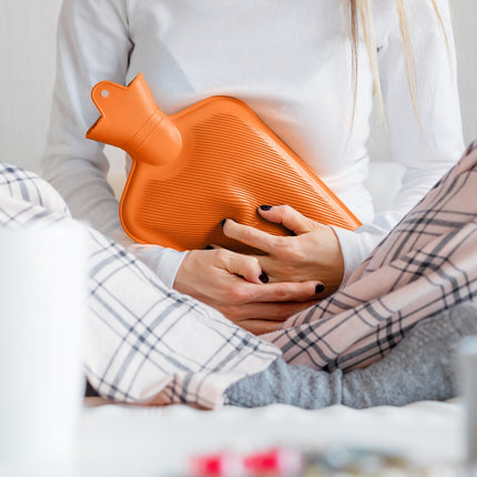 Oranža karstā ūdens pudele 2 l - hermētiska, sāpju mazināšanai