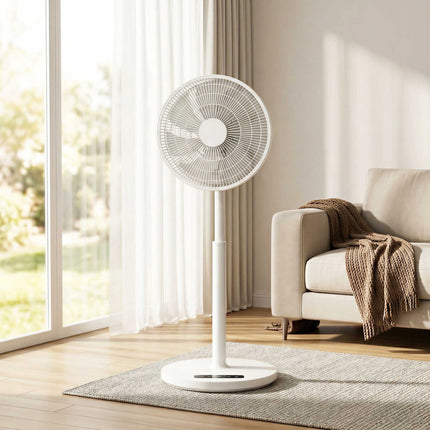 Pjedestāla ventilators ar tālvadības pulti, 12 ātrumi, regulējams augstums, balts