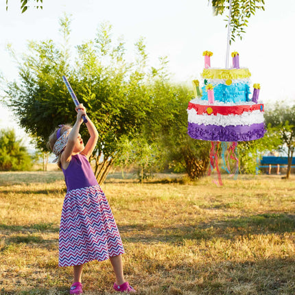 Pinatas dzimšanas dienas kūka