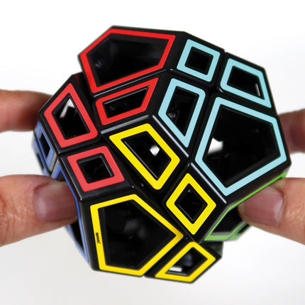 Jaunākā rotaļlietu loģikas spēle Hollow Skewb Ultimate