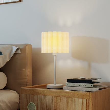 Retro stila galda lampa, balts plastmasas abažūrs, E27 ligzda