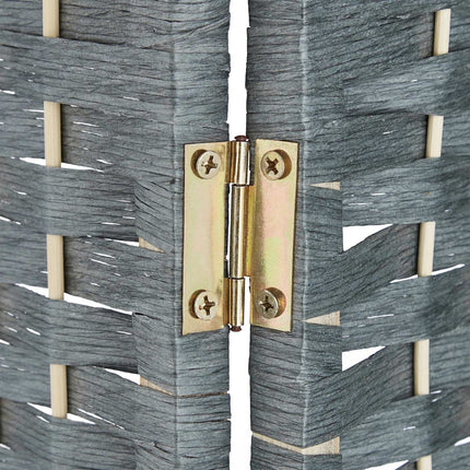 Screen wall with 4 panels