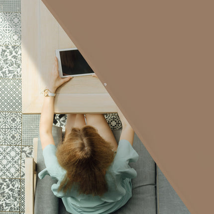 Saules bura trapecveida kafijas brūnā krāsā