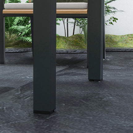 Lielā dārza izvelkamais galds. Izmēri: 160 cm garums x 80 cm platums x 75 cm augstums. Alumīnijs, tumši pelēka virsma, caurspīdīgs rūdīts stikls.