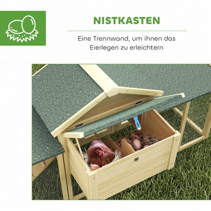 Divstāvu koka vistu kūts ar skrejceļu un rampu