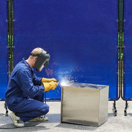 Welding Screen With Frame, 6x6 Ft, UV6, Wheeled, Vinyl